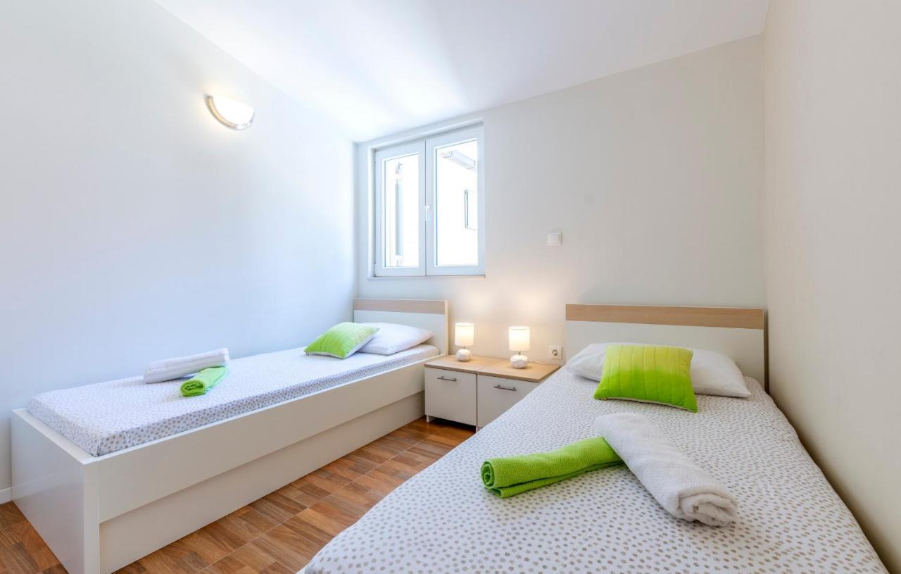 Apartments Listes Milna  Zewnętrze zdjęcie