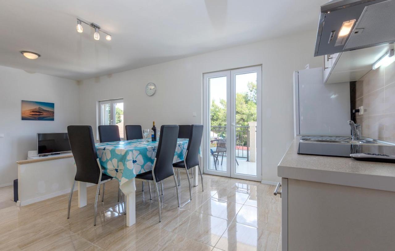 Apartments Listes Milna  Zewnętrze zdjęcie
