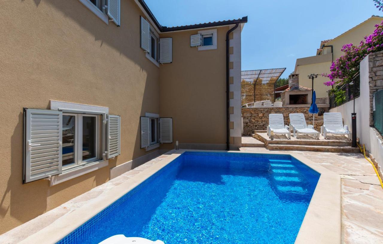 Apartments Listes Milna  Zewnętrze zdjęcie