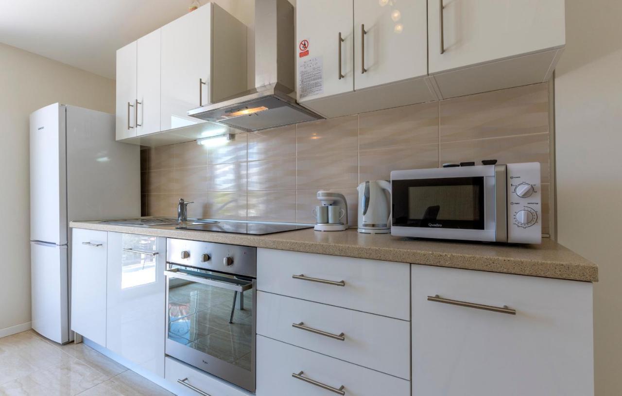 Apartments Listes Milna  Zewnętrze zdjęcie