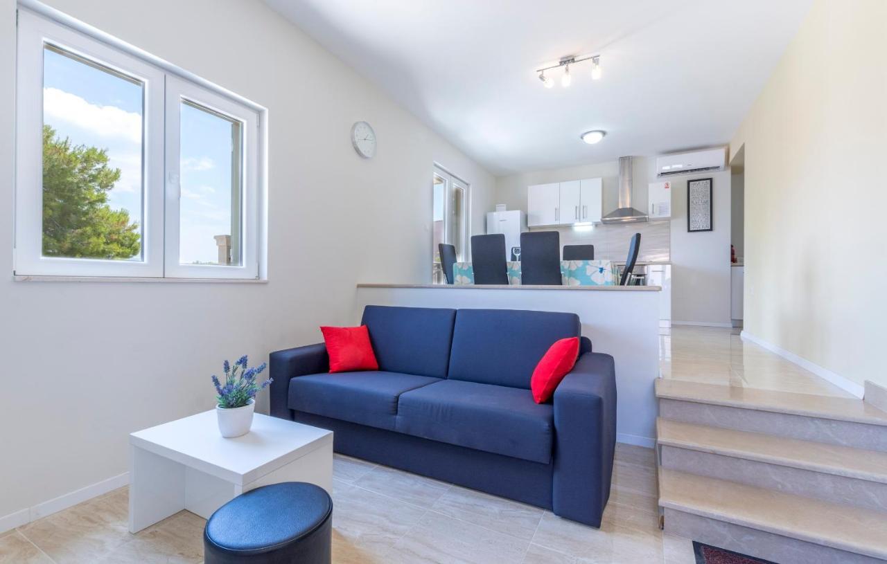 Apartments Listes Milna  Zewnętrze zdjęcie