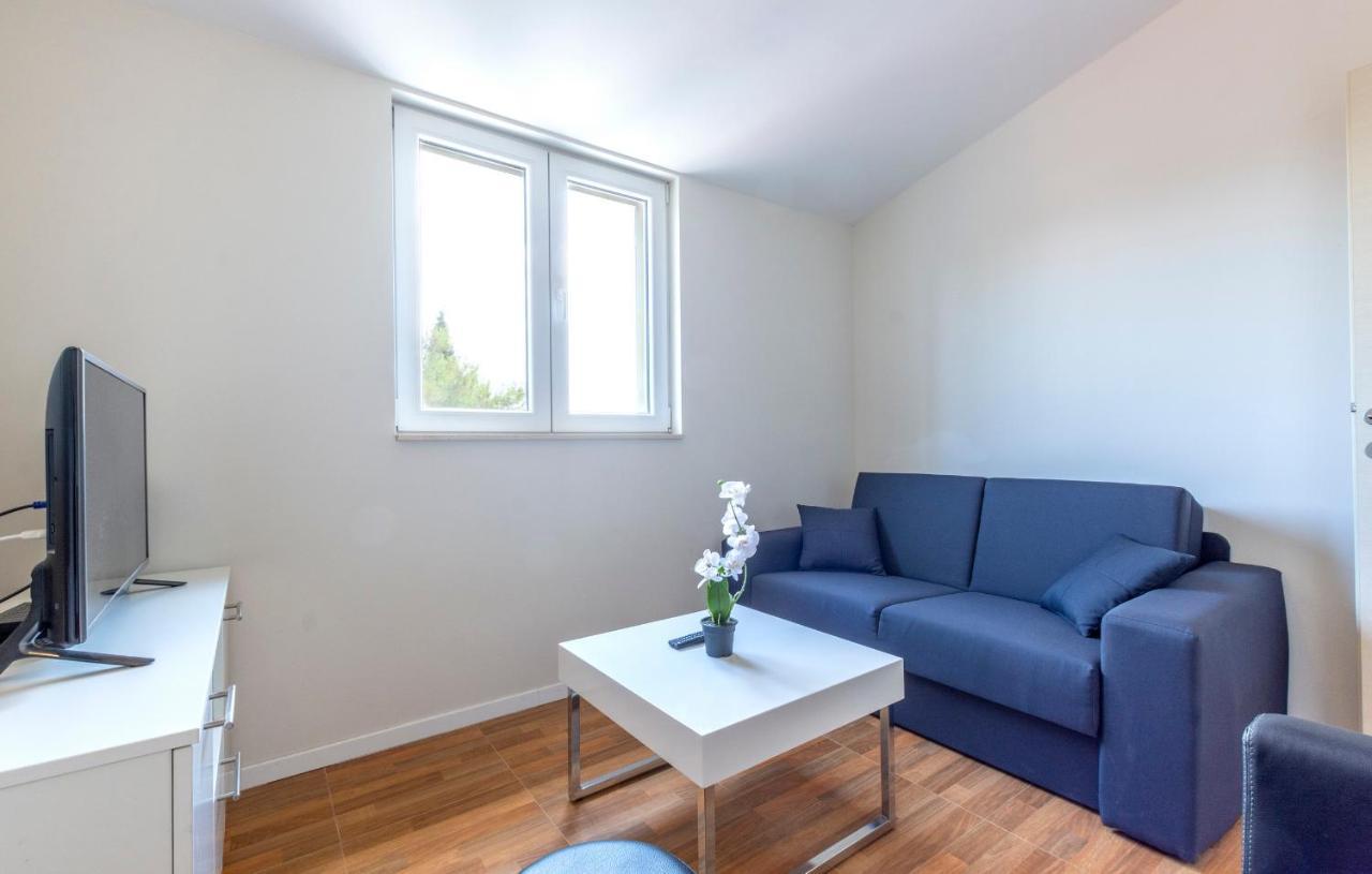 Apartments Listes Milna  Zewnętrze zdjęcie