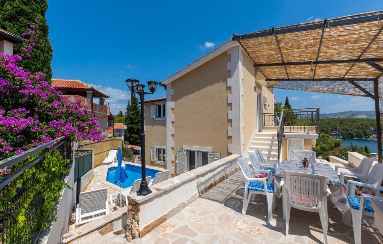 Apartments Listes Milna  Zewnętrze zdjęcie