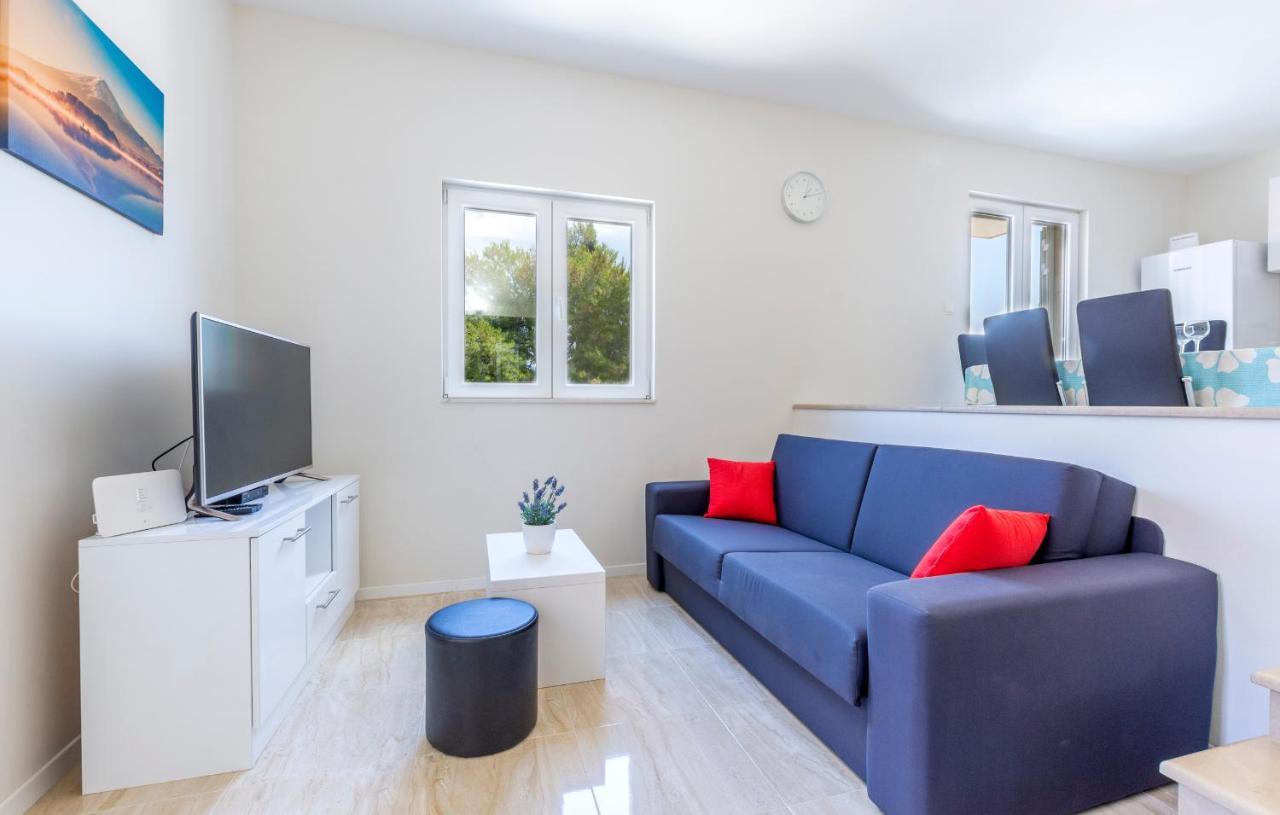 Apartments Listes Milna  Zewnętrze zdjęcie