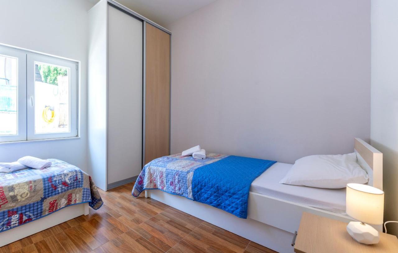 Apartments Listes Milna  Zewnętrze zdjęcie